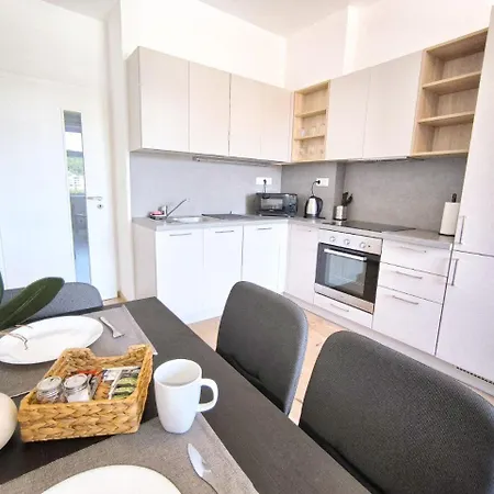 Isabel's Apartment